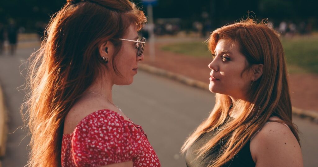 20 Weird Behaviors that Are Warning Signs of a Potential Psychopath - Featured image