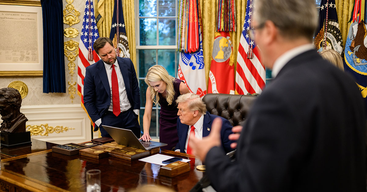 Trump Called Out for ‘Very Unhealthy’ Relationship With Blonde 34-Year-Old Staffer