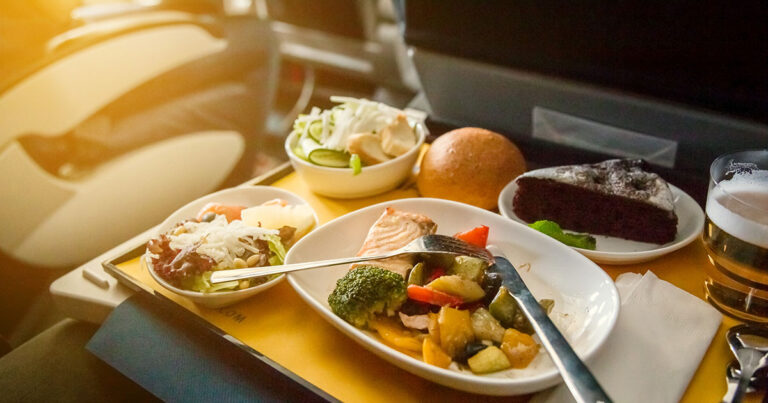 13 Airlines That Actually Make Economy Class a Comfortable Flight Worth Taking - Featured image