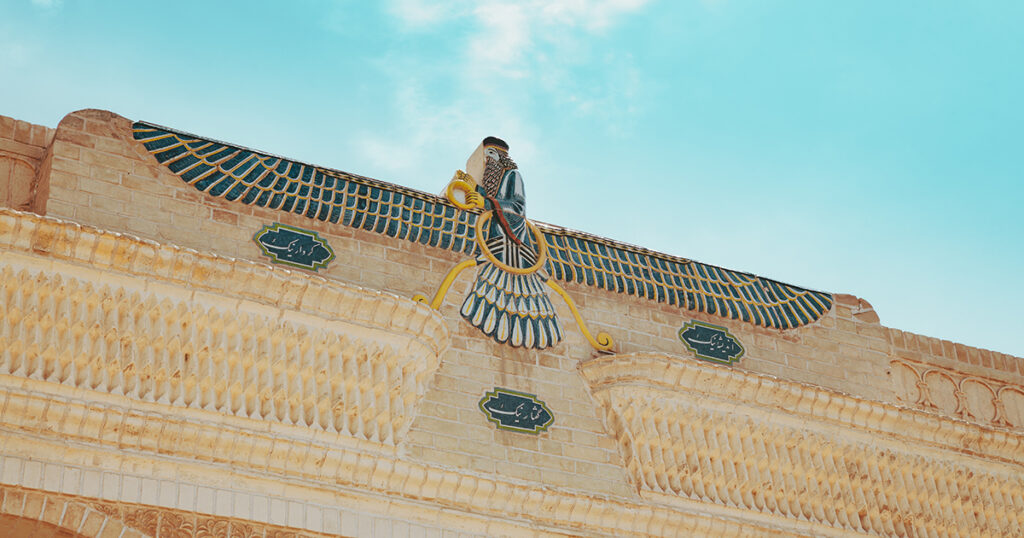 The 15 Oldest Religions in the World, Ranked by Age - Featured image