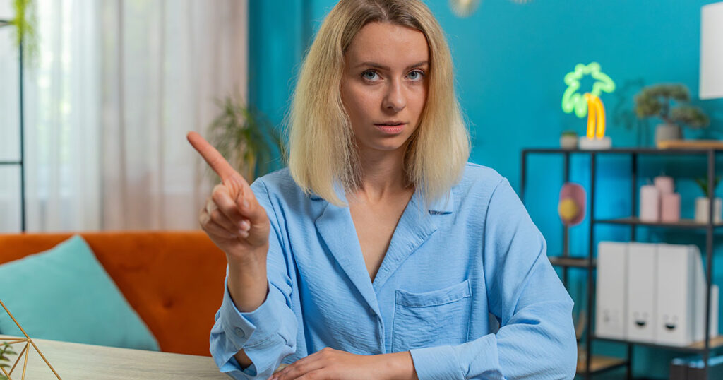 11 Things Truly Confident People Never Feel Like They Need to Prove or Explain - Featured image