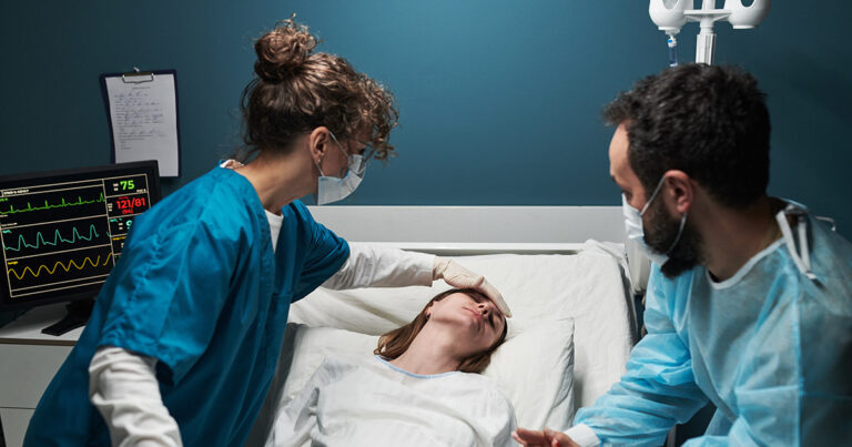 Weird (and scientific) Things That Actually Happen to Your Body When You Die - Featured image