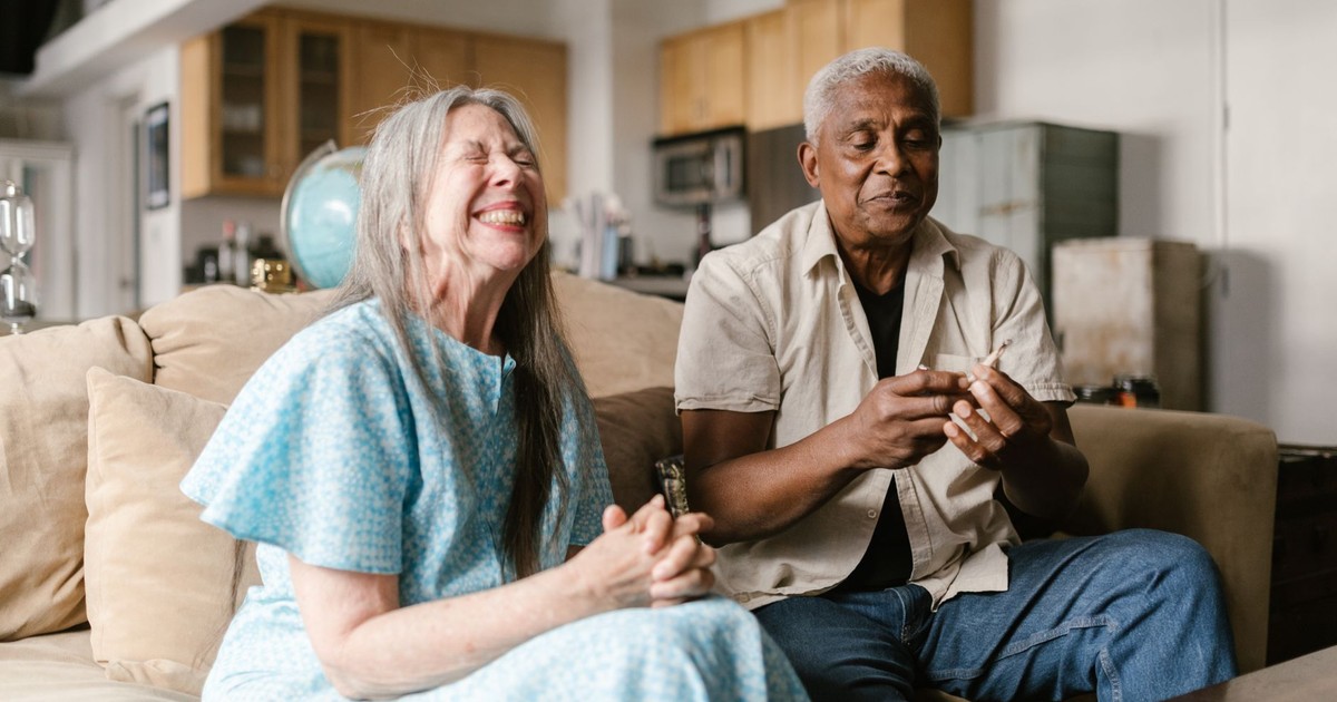 10 signs in your relationship that show you’re 100% with the right person
