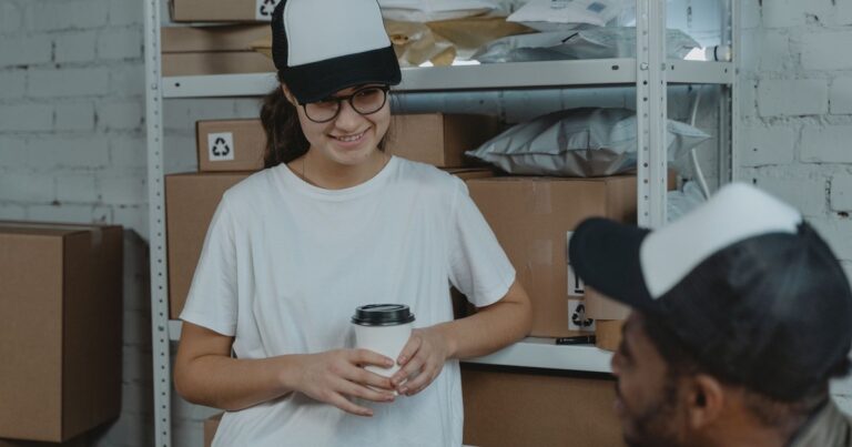 10 Things Costco Employees Want You To Stop Doing Immediately - Featured image