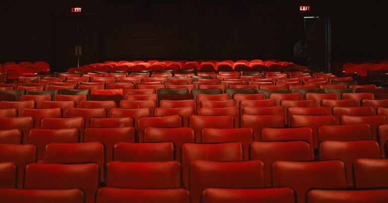 These 80s Cult Classics Bombed in Theaters But Won the Hearts of Fans Forever - Featured image