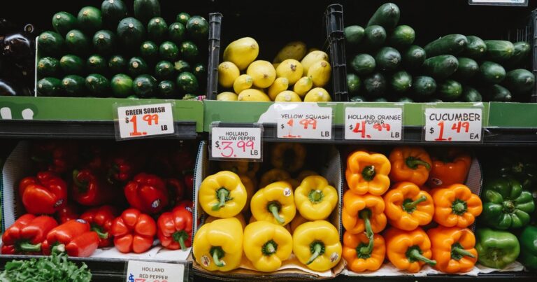 7 West Coast Grocery Store Differences That Confuse East Coasters - Featured image