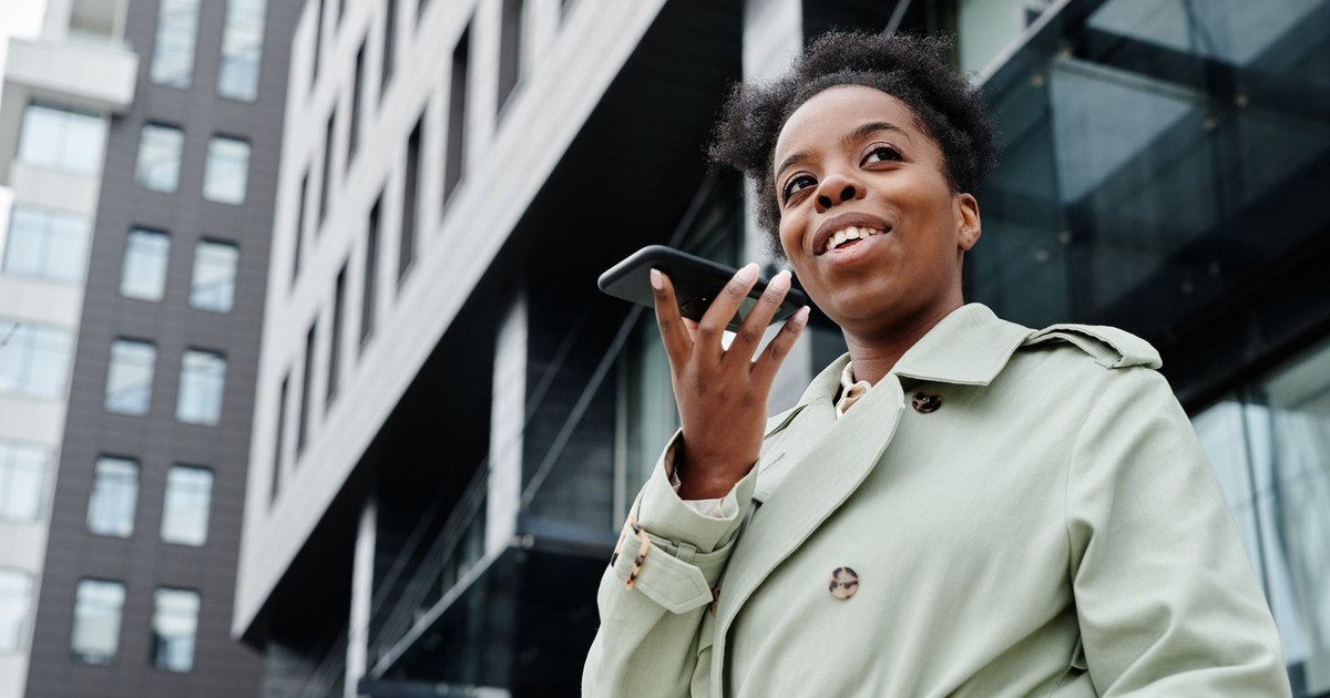 8 Phrases Millennial Women Use That Older Generations Find Less Educated