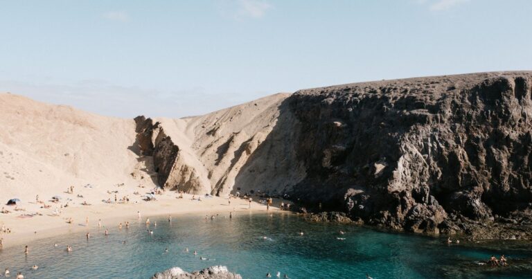 America’s Most Stunning Hidden Beaches That Locals Hope You Never Find - Featured image
