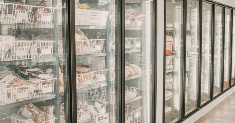 Does Your Food Turn Grey in the Fridge? Here’s What It Actually Means - Featured image