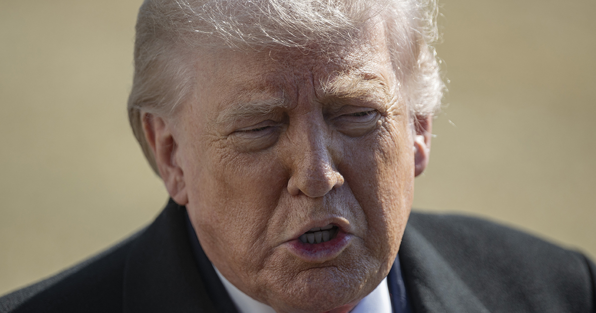 Trump calls Spain “hopeless” and orders an end to all US trade