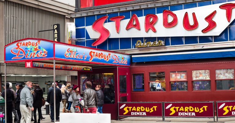 The New York Diner Where Your Waiter Might Be Broadway’s Next Star - Featured image