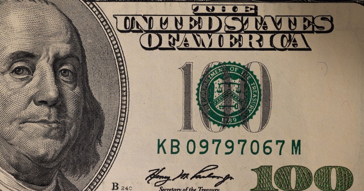 Trump adds disturbing detail on the $100 bill