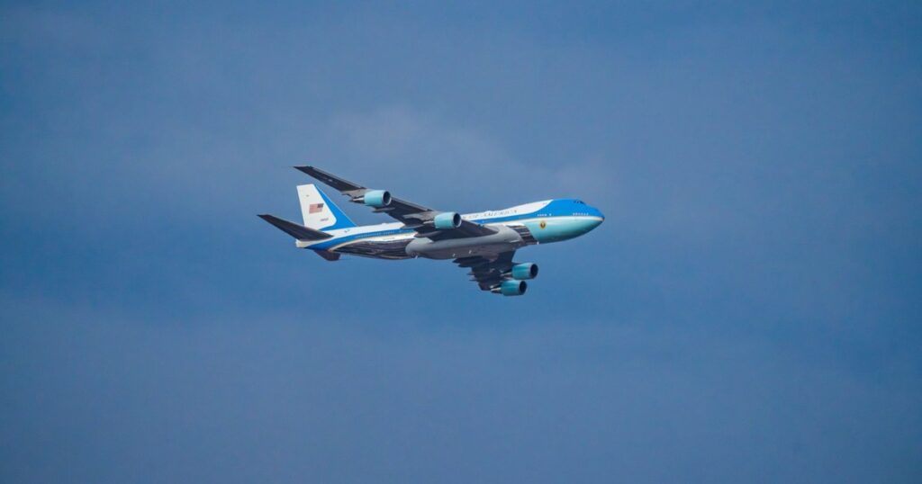 Trump’s $400 Million Air Force One Plane From Qatar Is Being Removed From Service Weeks After First Flight – Here’s Why - Featured image
