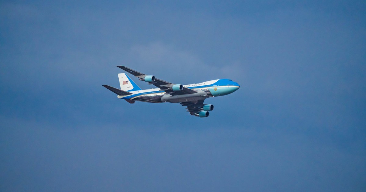 Trump’s $400 Million Air Force One Plane From Qatar Is Being Removed From Service Weeks After First Flight – Here’s Why