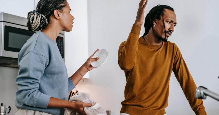What Happens When One Partner Wants Kids and the Other Doesn’t - Featured image