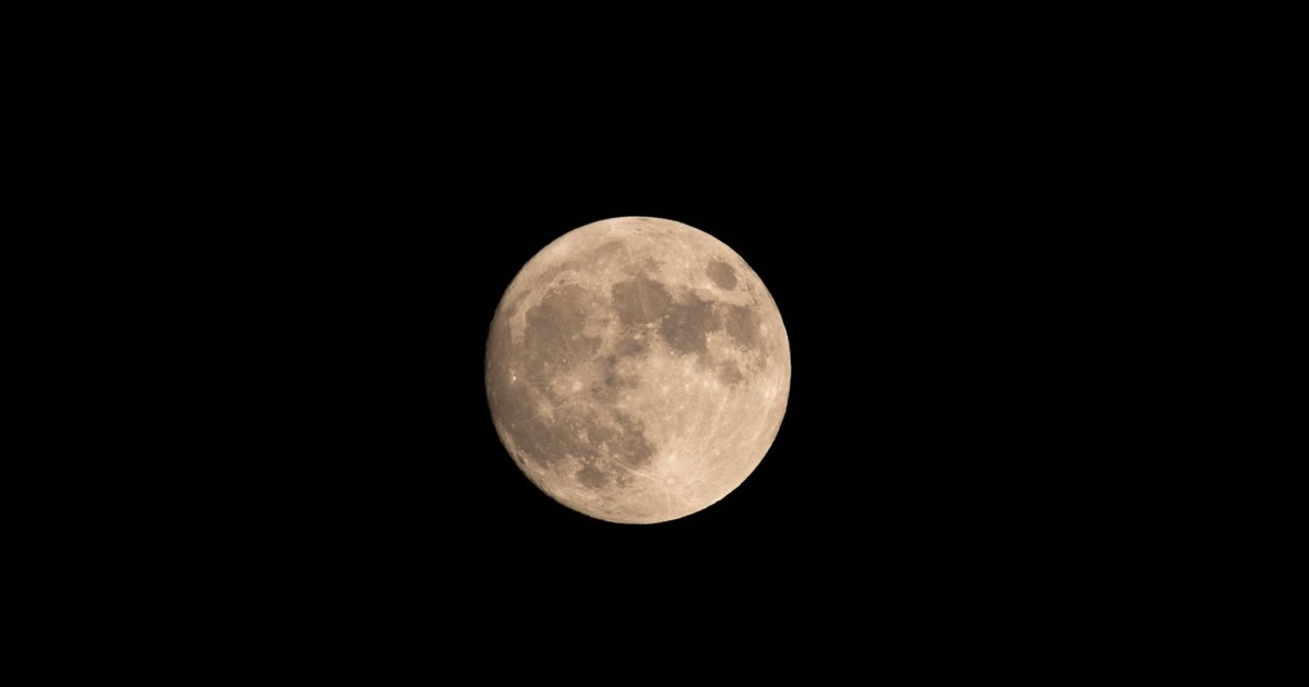 A SpaceX rocket just hit the moon — here’s what actually happened
